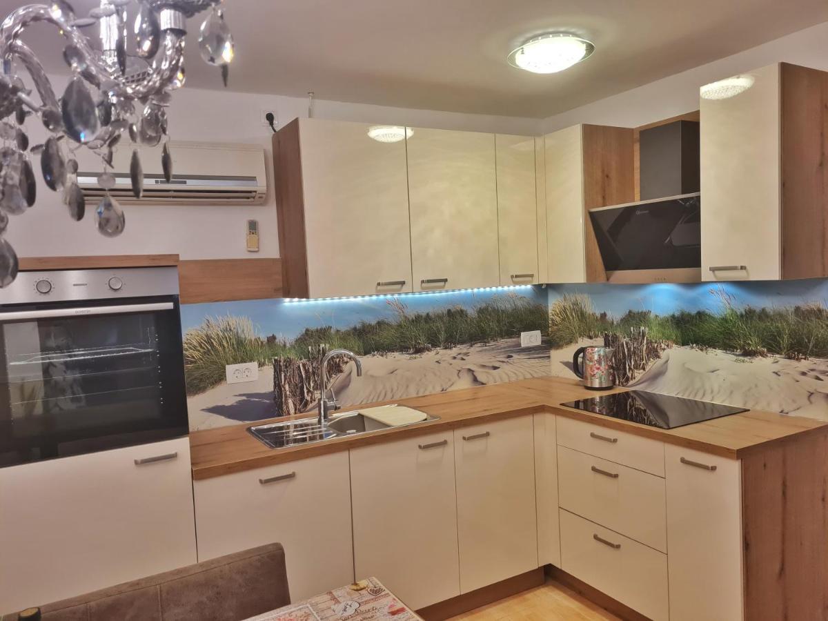 Place Veli Dvor - With Private Garden In Old Town Holiday home *