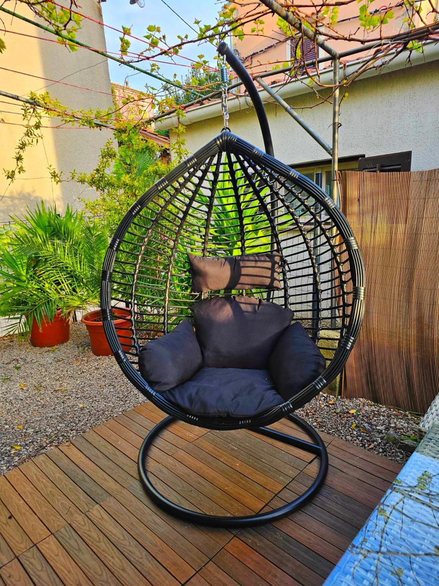 Holiday home Place Veli Dvor - With Private Garden In Old Town Punat